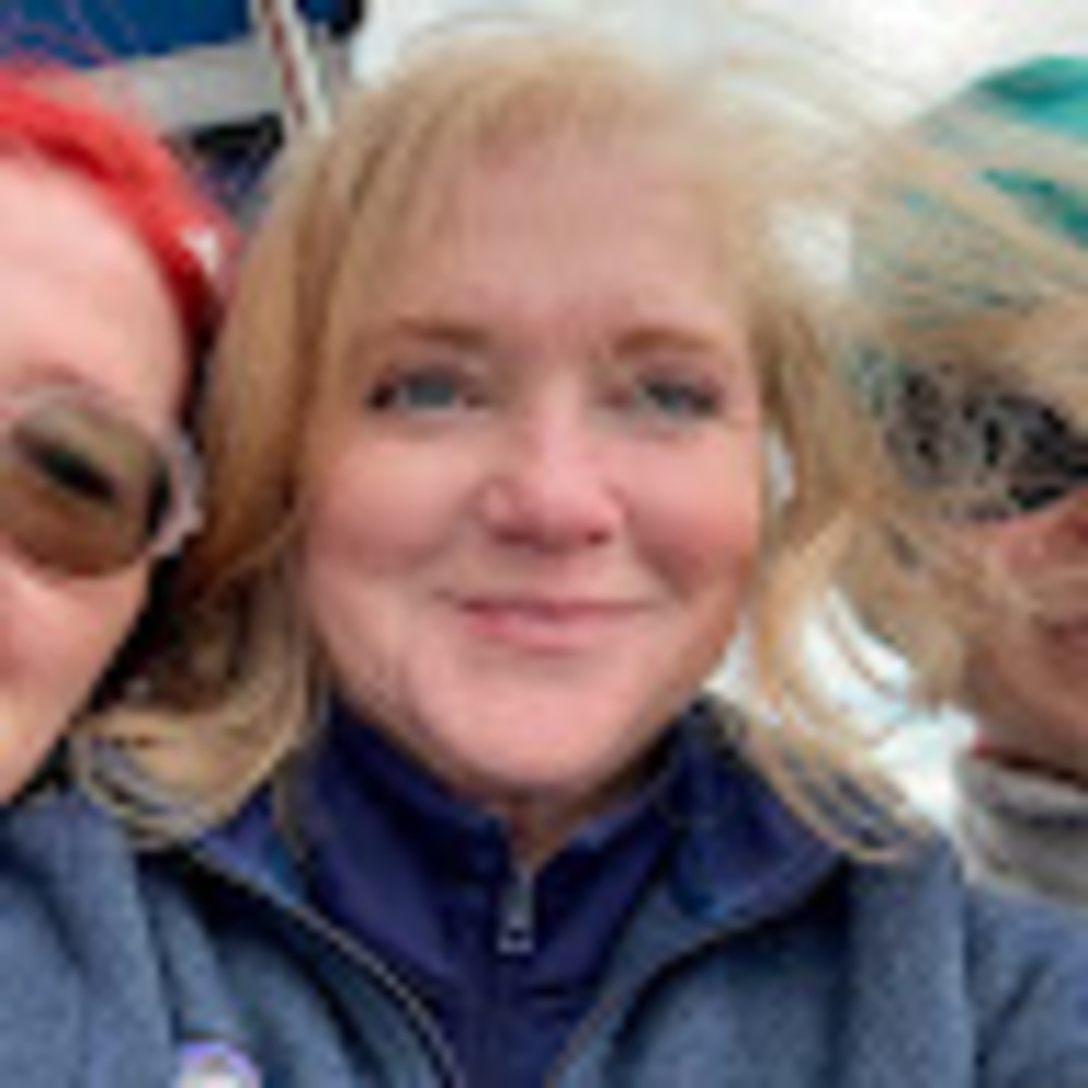 Meet your Posher, Dana